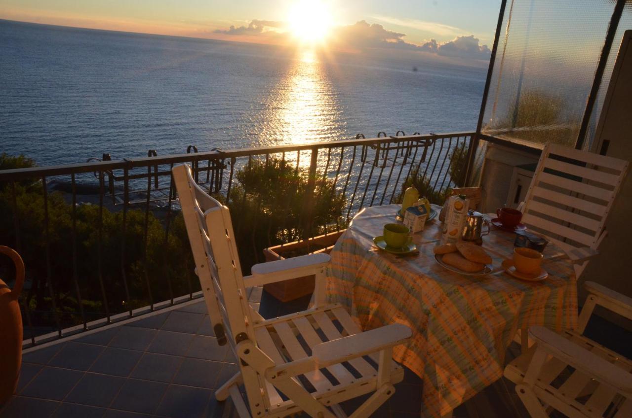 Apartamento Rocce Di Capo Mimosa - Cervo Exterior foto
